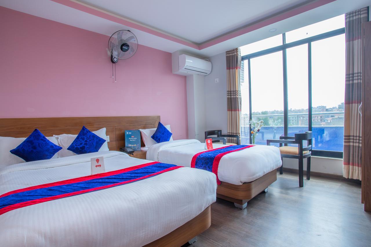 Oyo 136 Hotel Om Plaza Kathmandu Esterno foto
