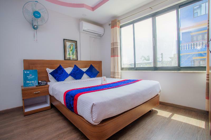 Oyo 136 Hotel Om Plaza Kathmandu Esterno foto